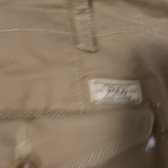 Ralph Lauren Khaki Chinos with Artistic Design - Picture 6 of 7